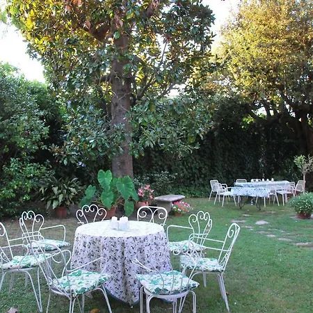 Villa Carola