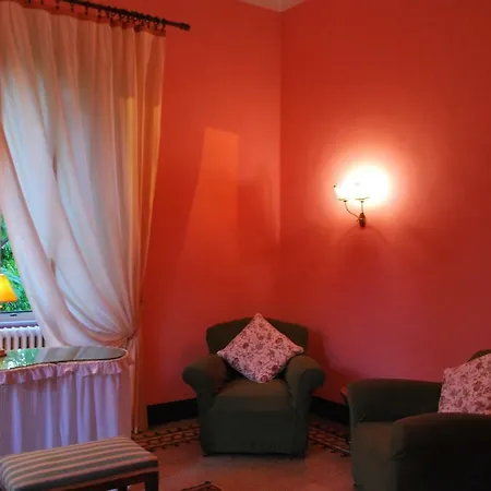 Carola Villa San Giuliano Terme